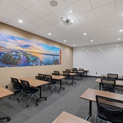 LRuth - ReMAX Offices - 017