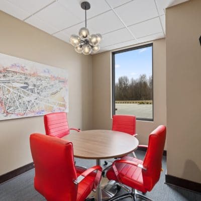 LRuth - ReMAX Offices - 022